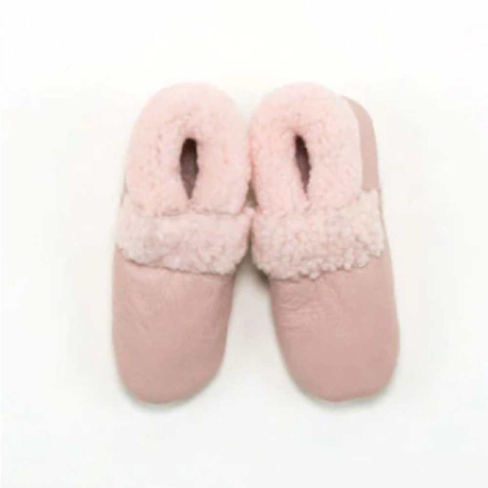 NEW ELKS & ANGELS AUSTRALIA SHEEPSKIN booties 0-12 months beige